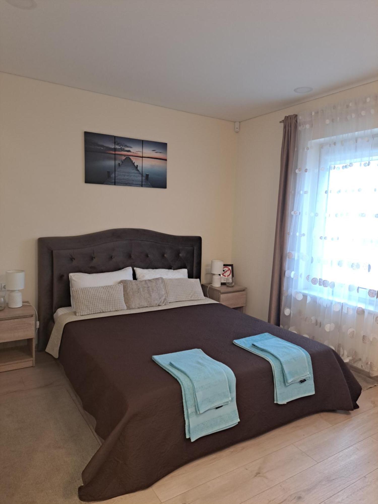 Liux Apartamentai Kaunas Kültér fotó