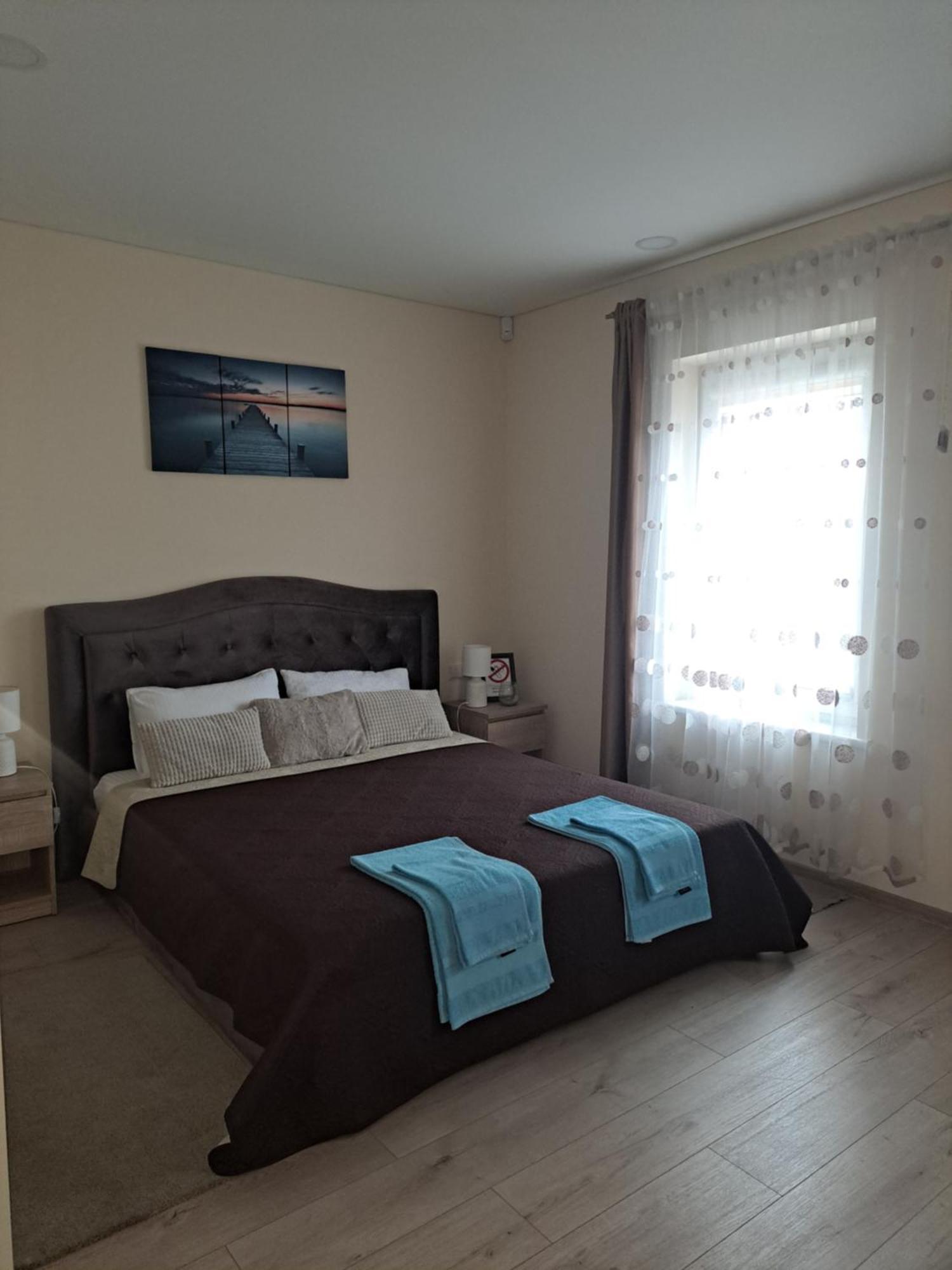Liux Apartamentai Kaunas Kültér fotó